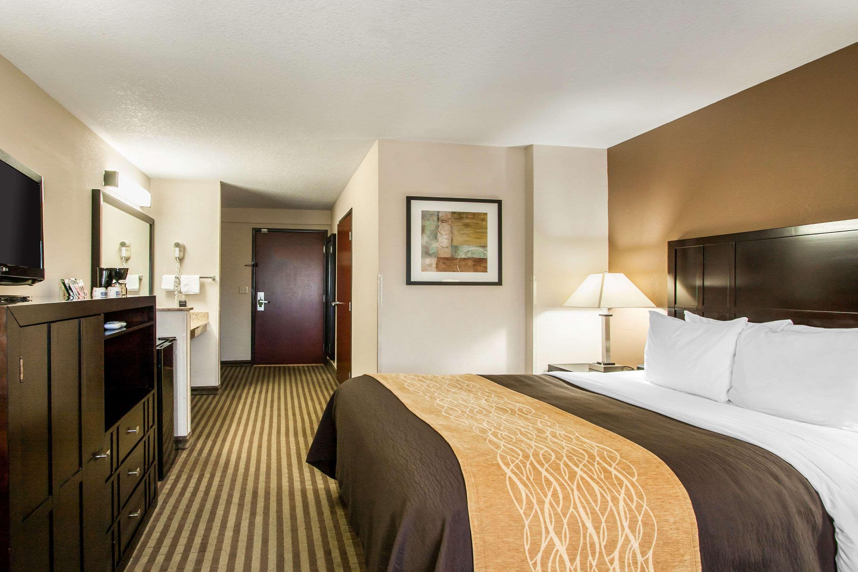 Comfort Inn Portland Near I-84 And I-205 Exterior photo